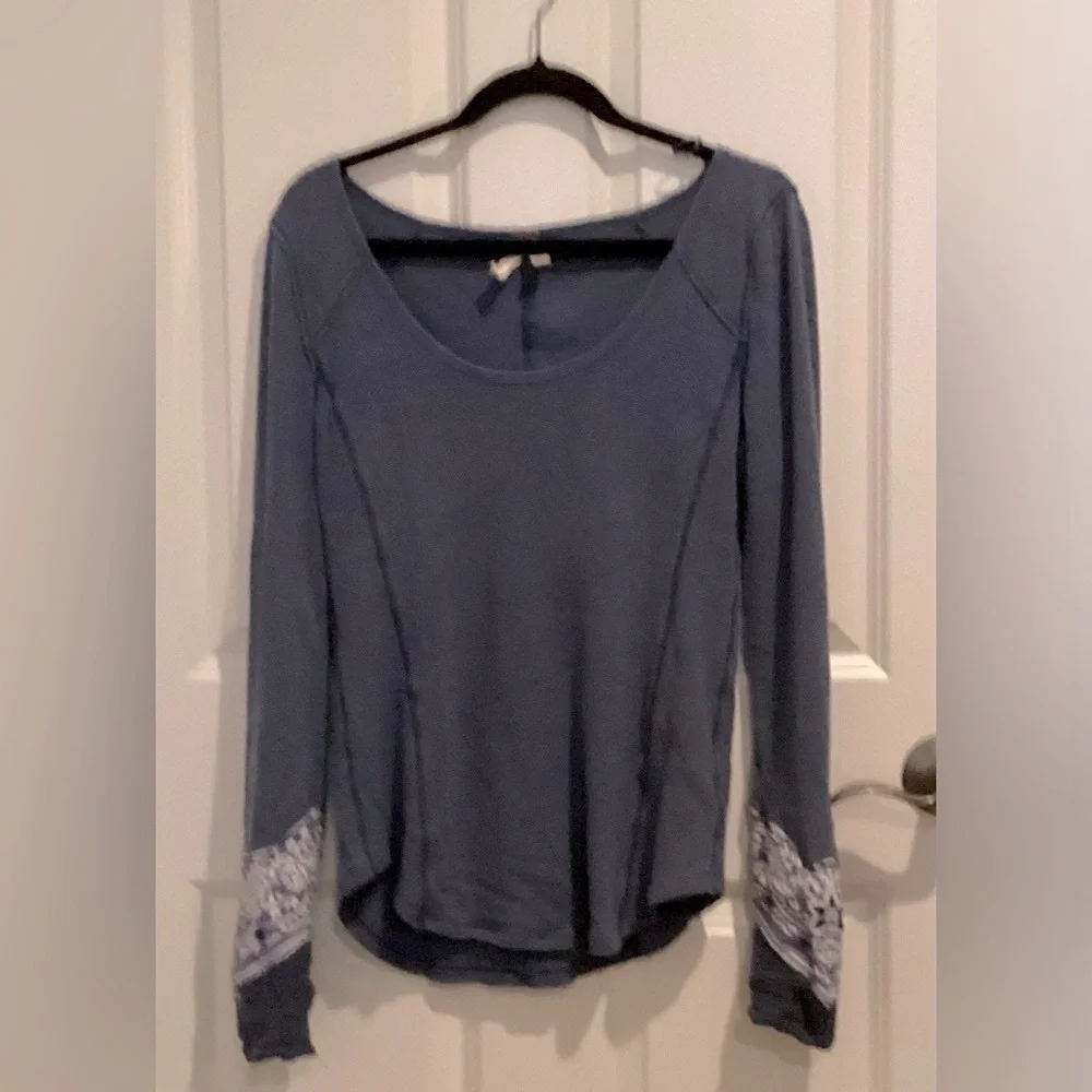 Free people bandanna cuff thermal nwot
